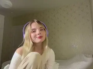 Cam4 Sex Cam of CarlottaMilano