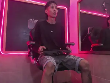 Cam4 Watch Live Sex Cams of Daniel_deluc777