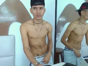 Cam4 Sex Chat of SkinnycuteAlyer