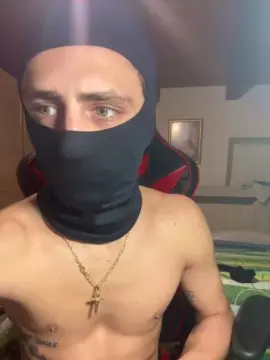 Cam4 Nude Webcam of romeo19_hot