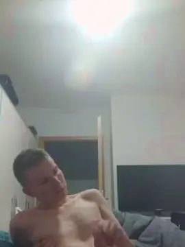 Cam4 Adult Video Chat of Horny_Max2001