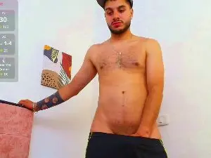 Cam4 Free Porn Cam of AmadeoWild_