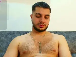 Cam4 Live Porn of AmadeoWild_