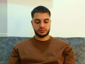 Cam4 Live Sex of AmadeoWild_