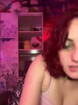Cam4 Adult Video Chat of Red_Raven18