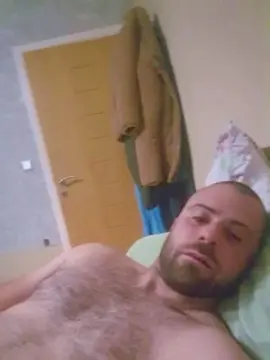 Cam4 Live Sex of antonio3235