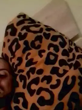 Cam4 Live Sex Cam of antonio3235