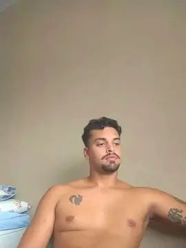 Cam4 Watch Live Sex Cams of xcumshot3323