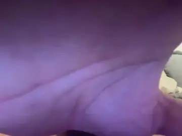 Cam4 Watch Live Sex Cams of Freshlyteen69