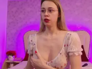 Cam4 Live Sex of GracieCuteX