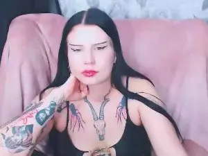 Cam4 Live Porn of VenomDoll