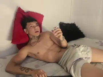 Cam4 Live Sex of grey_jackson