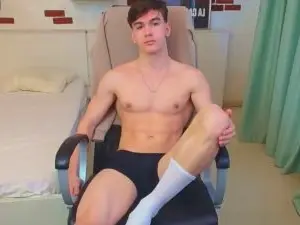 Cam4 Free Live Porn of BradyFlint