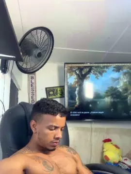 Cam4 Best Webcam of Chris_fendi