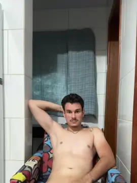 Cam4 Best live sex cam show of Henriquezaumm