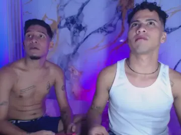 Cam4 Sex Cam of Santi_sebaxxx