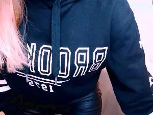 Cam4 Adult Webcam of LillyBluee