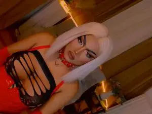 Cam4 Free Porn Cam of SassyMonika