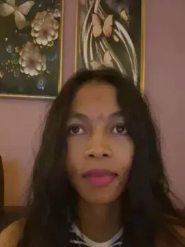 Cam4 Free Live Porn of MissEllede19