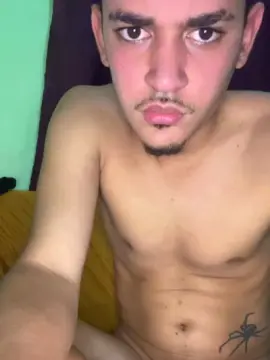 Cam4 Sex Cam of Ravel55