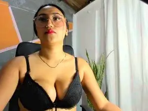 Cam4 Adult Webcam of camila_wood