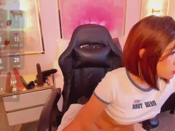 Cam4 Adult Webcam of doll_eyees_