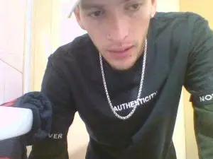 Cam4 Private Sex Chat of pauloronga