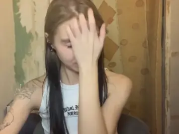 Cam4 Watch Live Sex Cams of ChristaOthoudt