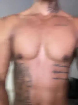 Cam4 Live Porn of Soaresluucas29