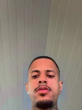 Cam4 Sex Cam of Soaresluucas29