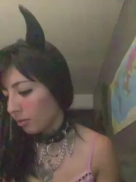 Cam4 Free Porn Cam of Venom_Doll