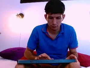 Cam4 Free Live Porn of Lucas_Dream