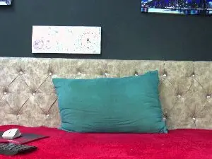 Cam4 Free Live Porn of EnzoKnox