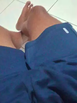 Cam4 Live Sex Cam of Moreninho085