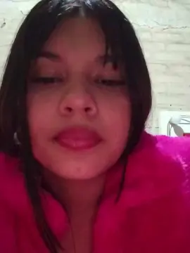 Cam4 Live Sex of Solmzn47