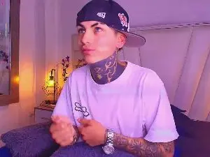 Cam4 Adult Webcams of AdamsWalkerr_