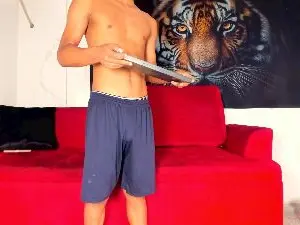 Cam4 Best live sex cam show of tyler_twink_boy