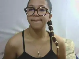 Cam4 Live Porn of mimilah