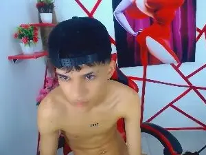 Cam4 Live Sex Cam of chris_evans77
