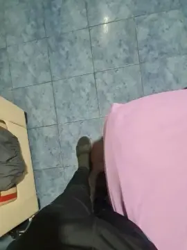 Cam4 Live Sex of Andresito1805