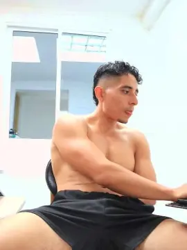 Cam4 Live Porn of Alex_del_Toro