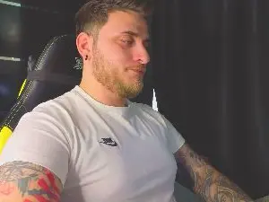 Cam4 Live Sex of ntattoo