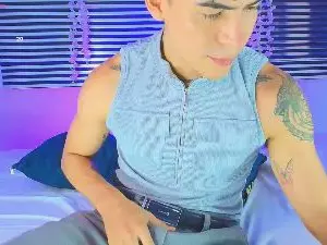 Cam4 Adult Video Chat of CamiiGuzman