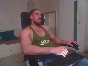 Cam4 Free Live Porn of IvanHyde