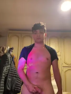 Cam4 Live Sex of Schiavo04