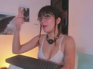 Cam4 Adult Video Chat of Melissa_Giratt