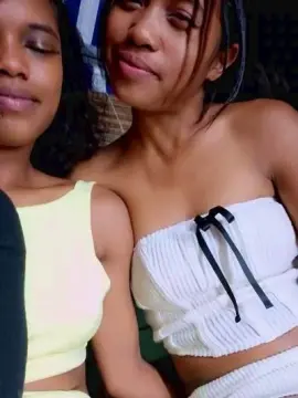 Cam4 Watch Live Sex Cams of SissiFrenchy