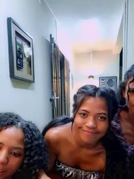 Cam4 Live Sex Cam of SissiFrenchy