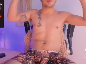 Cam4 Sex Chat of Vynny_Blacke_