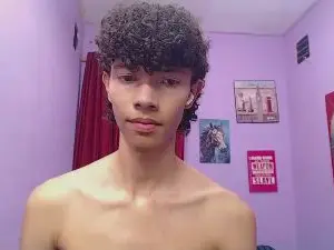 Cam4 Live Sex of bigcock_twinks